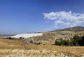 Pamukkale, Travertenler Karşısı Satılık Tarla