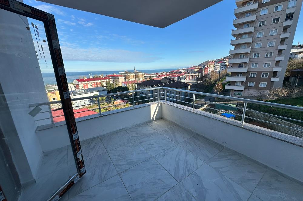 C21 Uzman'dan HaliçPark Sitesi Deniz Manzaralı 3+1