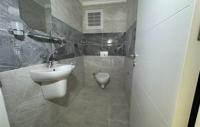 C21 Uzman'dan HaliçPark Sitesi Deniz Manzaralı 3+1