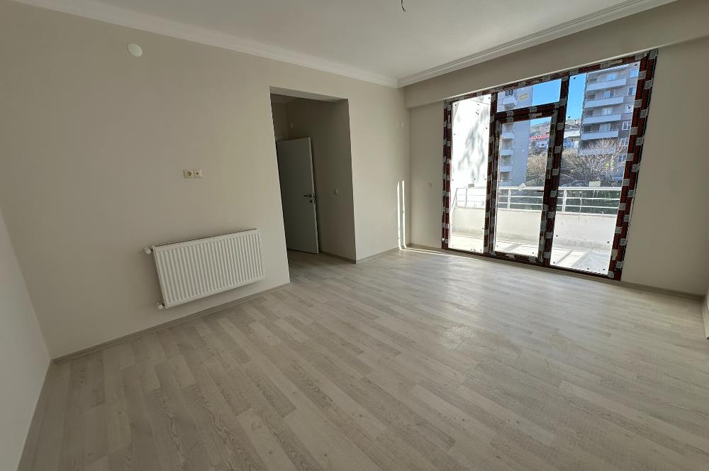 C21 Uzman'dan HaliçPark Sitesi Deniz Manzaralı 3+1