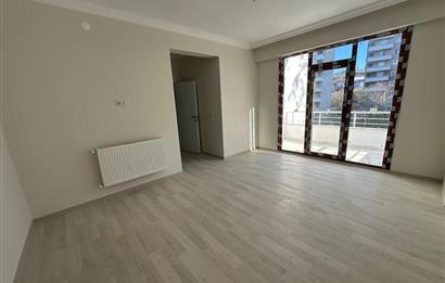 C21 Uzman'dan HaliçPark Sitesi Deniz Manzaralı 3+1