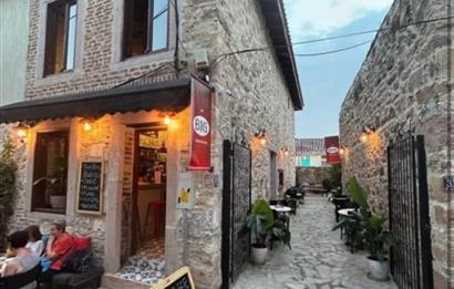 KÜÇÜKKÖY'DE SATILIK BİNA RESTAURANT !