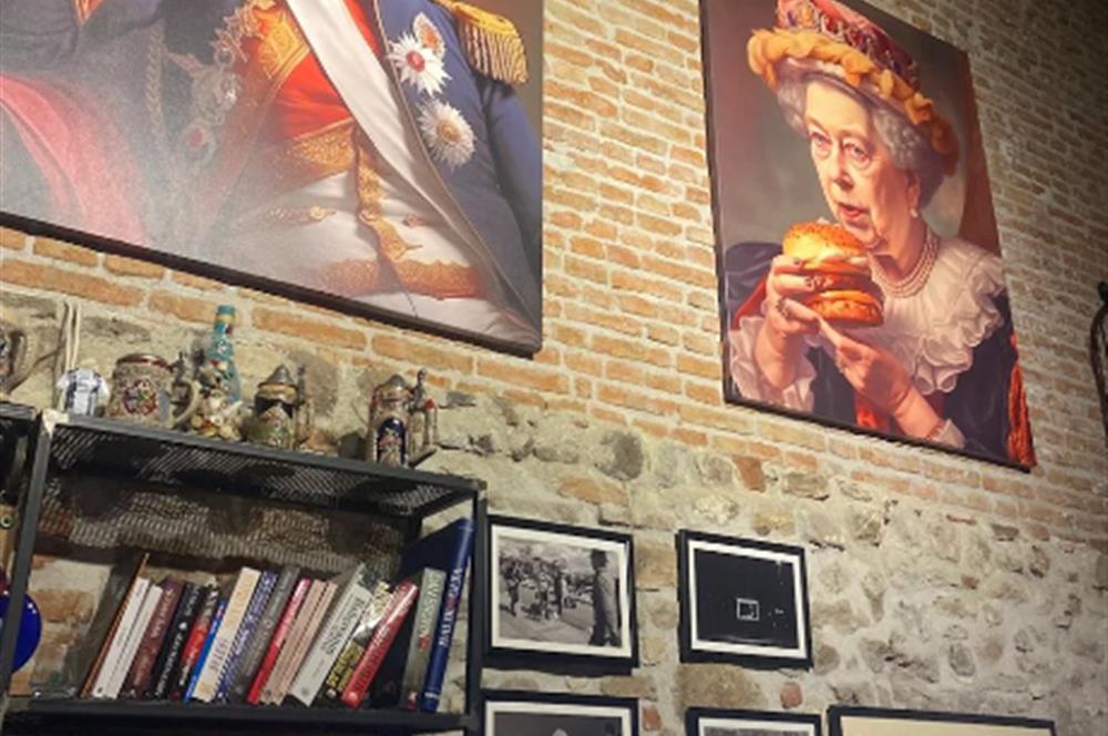 KÜÇÜKKÖY'DE SATILIK BİNA RESTAURANT !