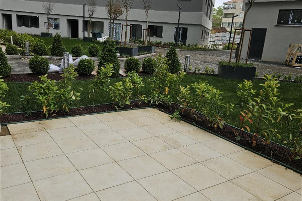 TUZLA ANATOLİA CİTY'DE VERENDA BAHÇE KULLANIMLI EBEVEYN BANYOLU KİRALIK 2+1