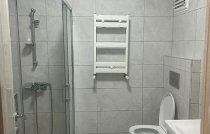 TUZLA ANATOLİA CİTY'DE VERENDA BAHÇE KULLANIMLI EBEVEYN BANYOLU KİRALIK 2+1