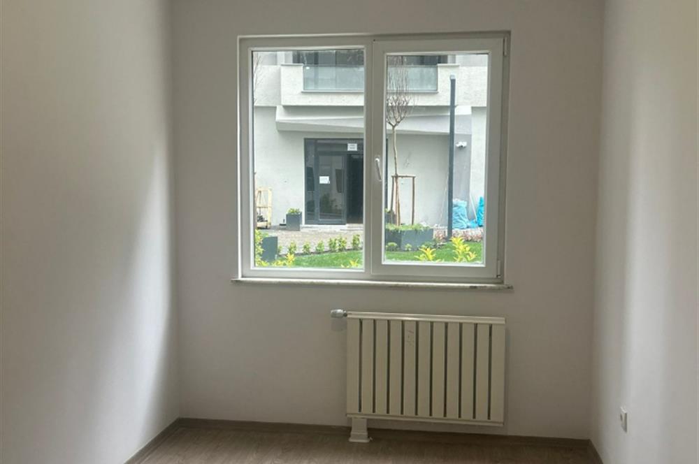 TUZLA ANATOLİA CİTY'DE VERENDA BAHÇE KULLANIMLI EBEVEYN BANYOLU KİRALIK 2+1