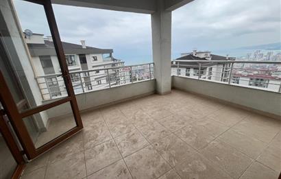 C21 Uzman'dan Aquamarine SİTESİ Deniz Manzaralı 3+1