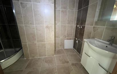 C21 Uzman'dan Beşyıldız Sitesi Satılık 2+1