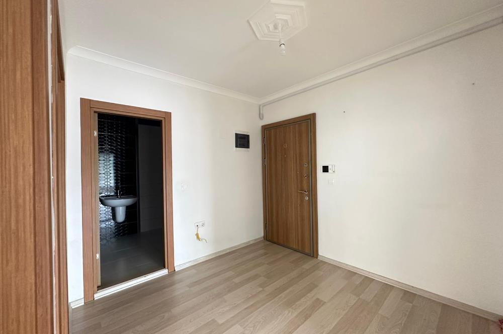KAŞÜSTÜN'DE HASTANE KARŞISI MANZARALI TEMİZ KİRALIK DAİRE!