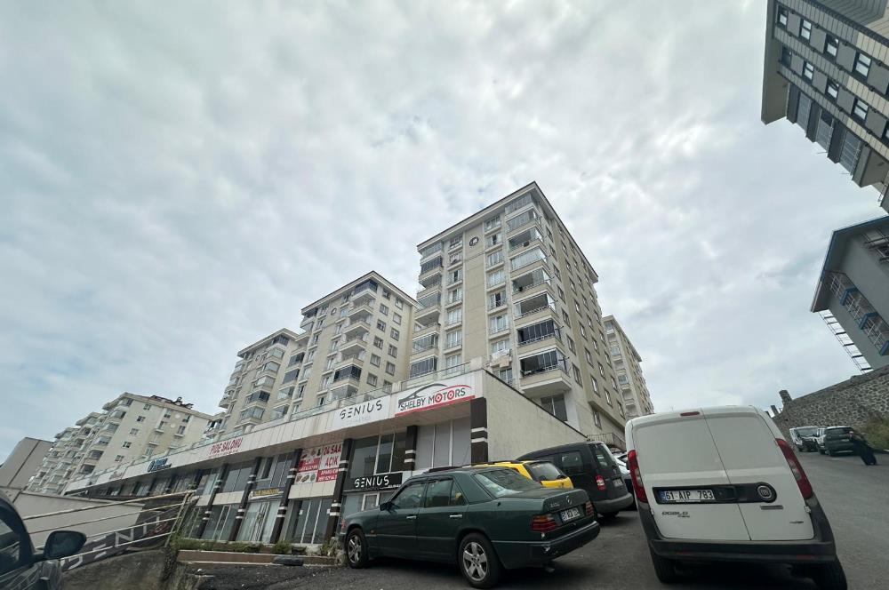 KAŞÜSTÜN'DE HASTANE KARŞISI MANZARALI TEMİZ KİRALIK DAİRE!