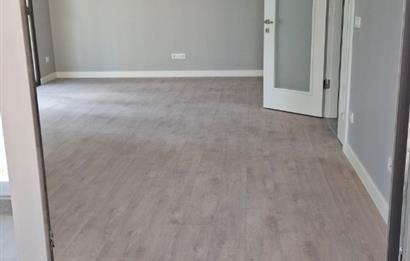 Fikirtepe'de Emkak Konut GYO 7. Etap'ta Kiralık 2+1 Yeni Daire