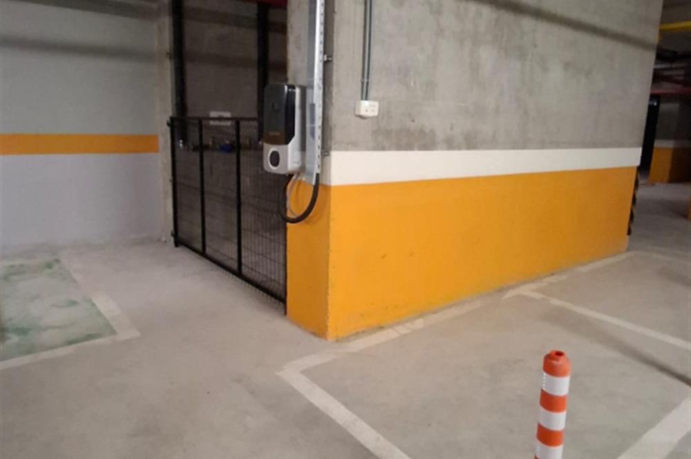 Fikirtepe'de Emkak Konut GYO 7. Etap'ta Kiralık 2+1 Yeni Daire