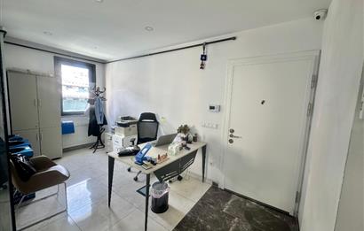 Şişli'de 2 Katlı, Caddeye Yakın Eşyalı Hazır Ofis