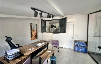 Şişli'de 2 Katlı, Caddeye Yakın Eşyalı Hazır Ofis