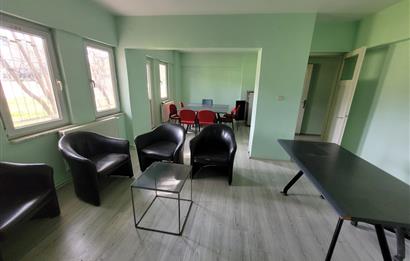 KAYALIK CADDESİNDE 2+1 120 m² KİRALIK OFİS