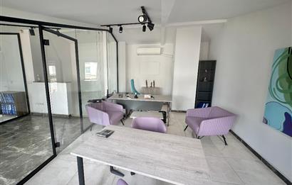 Şişli'de 2 Katlı, Caddeye Yakın Eşyalı Hazır Ofis
