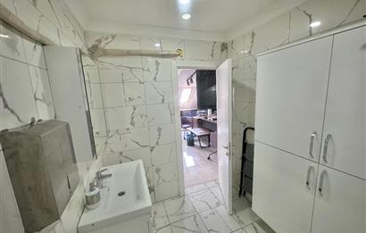 Şişli'de 2 Katlı, Caddeye Yakın Eşyalı Hazır Ofis