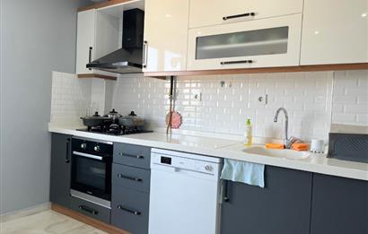 BAHÇELİEVLERDE TEKNİK LİSE CEDDESİ ÜZERİNDE 3+1 DUBLEX KİRALIK DAİRE