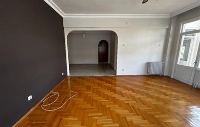 ZİVERBEY EĞİTİM MAHALLESİ'NDE KİRALIK 2+1 KOMBİLİ DAİRE