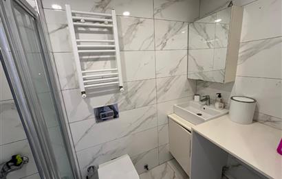 HASIRCIBAŞI CADDE ÜZERİ MERKEZİ LOKASYON KİRALIK 1+1 DAİRE