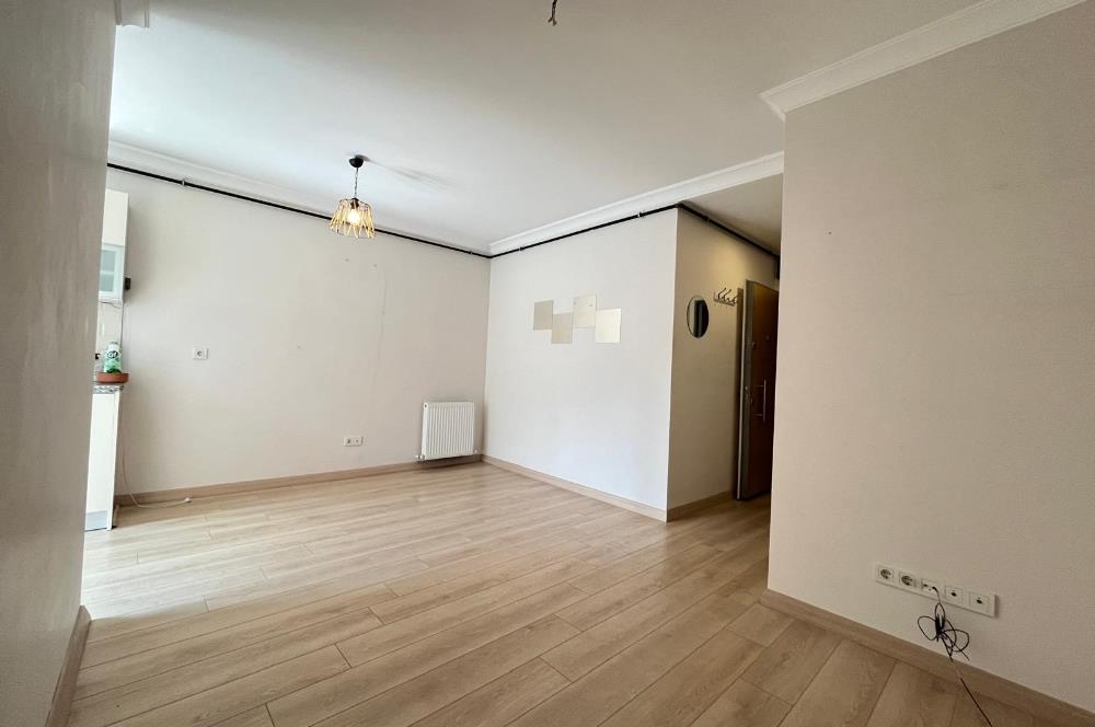 HASIRCIBAŞI CADDE ÜZERİ MERKEZİ LOKASYON KİRALIK 1+1 DAİRE