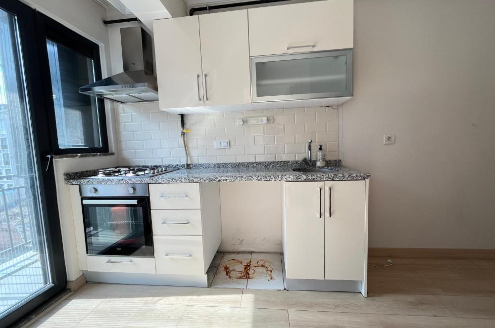 HASIRCIBAŞI CADDE ÜZERİ MERKEZİ LOKASYON KİRALIK 1+1 DAİRE