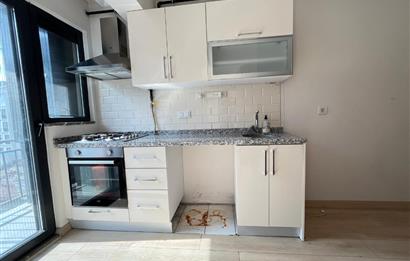 HASIRCIBAŞI CADDE ÜZERİ MERKEZİ LOKASYON KİRALIK 1+1 DAİRE