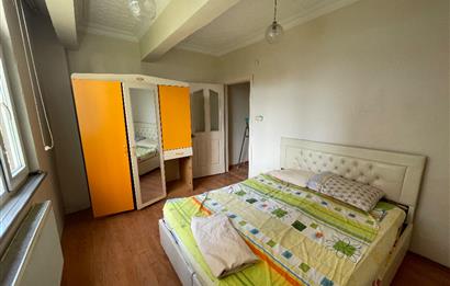 FEYZULLAH CADDESİ’DE 2+1 ARA KAT KÖŞE DAİRE