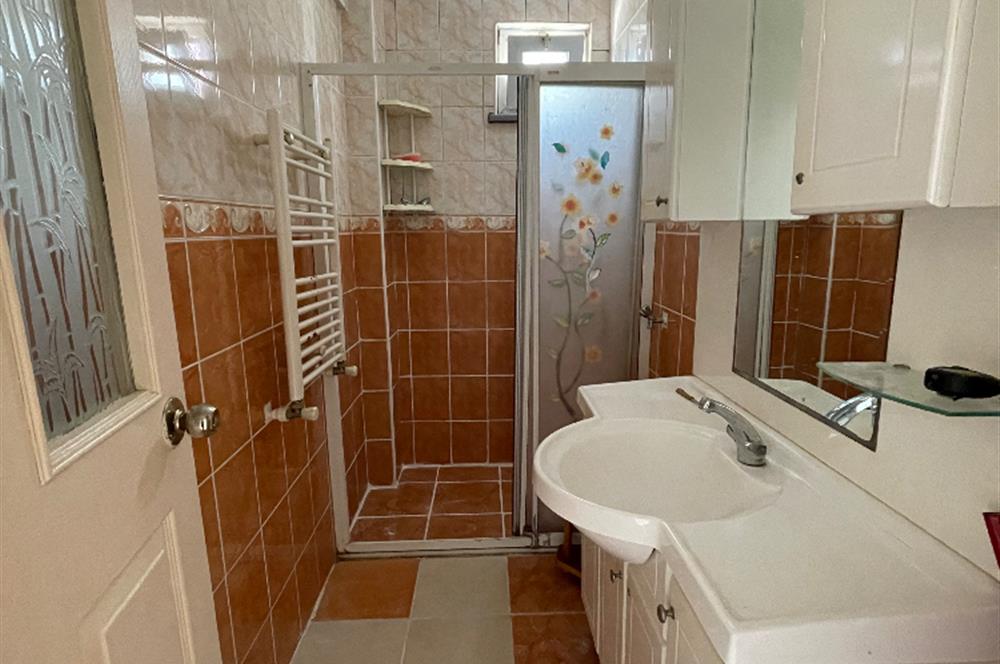 FEYZULLAH CADDESİ’DE 2+1 ARA KAT KÖŞE DAİRE