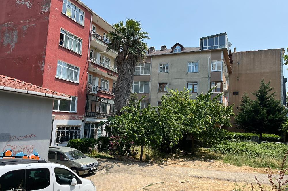 ÜMRANİYE'DE METROYA VE ÇARŞIYA ÇOK YAKIN KİRALIK 2+1