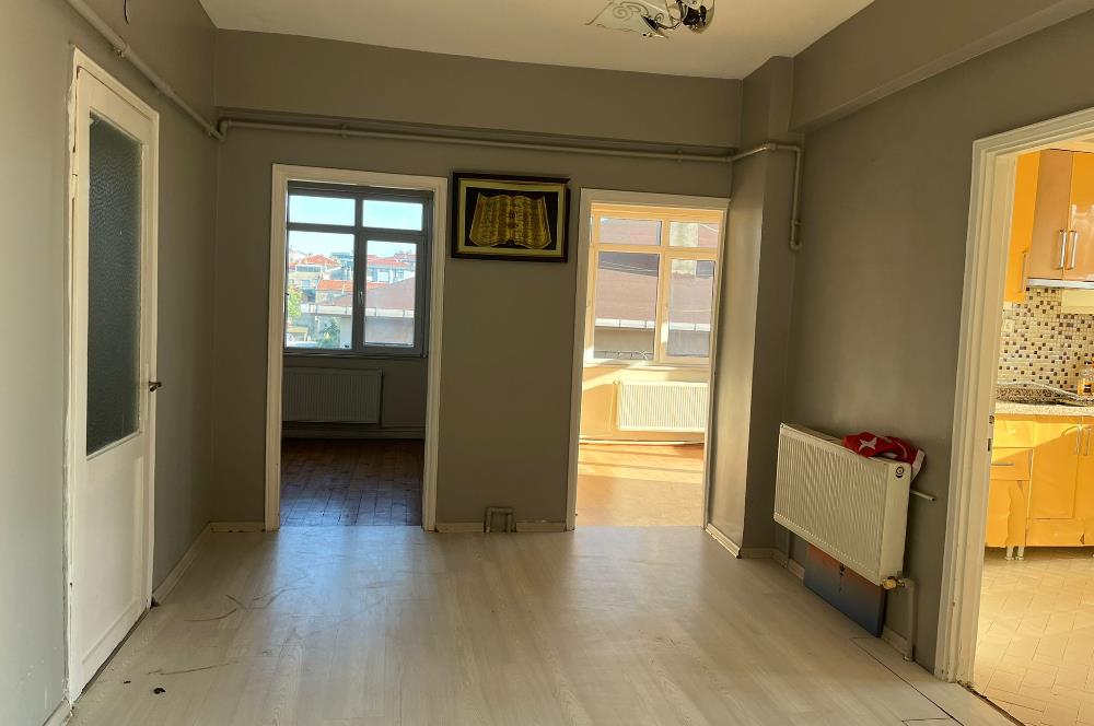 ÜMRANİYE'DE METROYA VE ÇARŞIYA ÇOK YAKIN KİRALIK 2+1