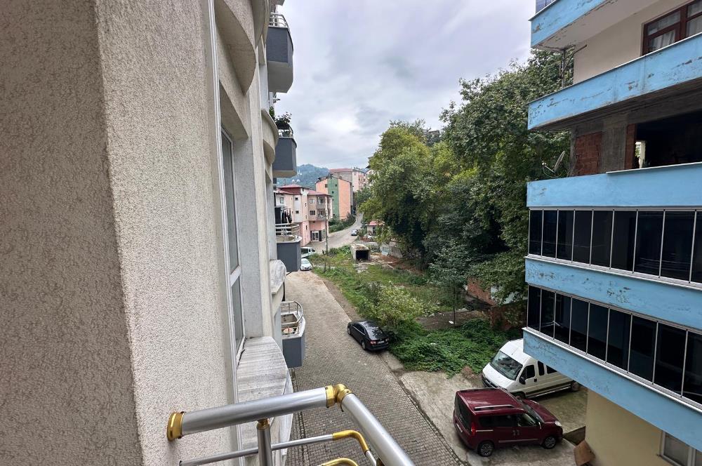 Sürmene'de Merkezi Konumlu, Uygun Fiyatlı 3+1
