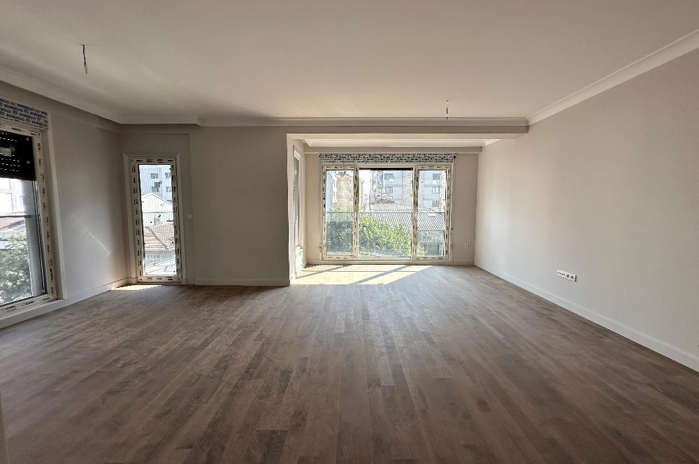 Caddebostan'da 4+1  150 m2 brüt  125 m2 net ultra lüks 0 daire 