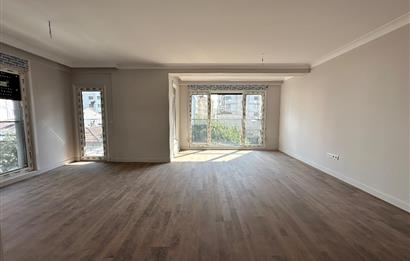 Caddebostan'da 4+1  150 m2 brüt  125 m2 net ultra lüks 0 daire 