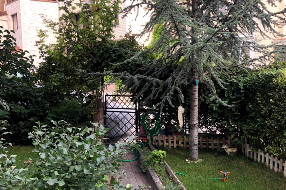 TAMAMEN YENİLENMİŞ MERKEZİ KONUMDA VİLLA