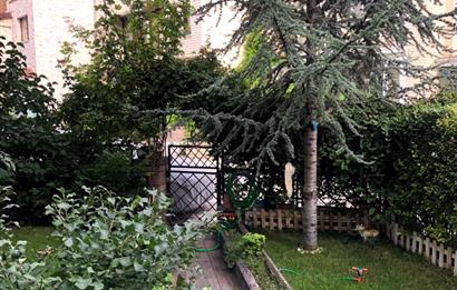 TAMAMEN YENİLENMİŞ MERKEZİ KONUMDA VİLLA
