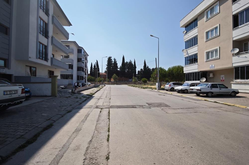 CENTURY 21 BAL'DAN  GOP. MAH. YÜKSEK GİRİŞ   EŞYALI KİRALIK  1+1 DAİRE  