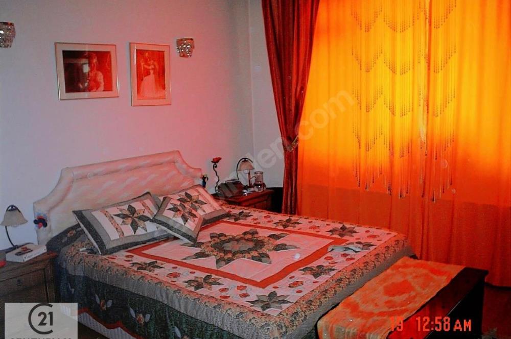 ÜMİTKÖY GALERİAYA YÜRÜME MESAFESİNDE İŞ YERİNE DE UYGUN VİLLA
