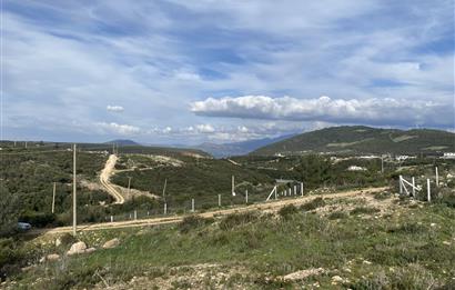 DİDİM/AKYENİKÖY’DE 585 M2, BAFA GÖLÜ MANZARALI, SATILIK VİLLA ARSASI