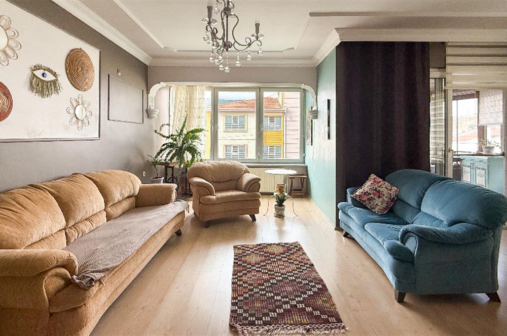C21 BAL'dan YEKTA SİTESİ BAKIMLI ÖN CEPHE MASRAFSIZ 5 + 1 VİLLA