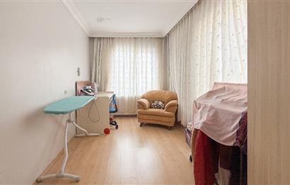 C21 BAL'dan YEKTA SİTESİ BAKIMLI ÖN CEPHE MASRAFSIZ 5 + 1 VİLLA