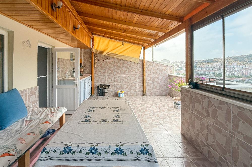 C21 BAL'dan YEKTA SİTESİ BAKIMLI ÖN CEPHE MASRAFSIZ 5 + 1 VİLLA