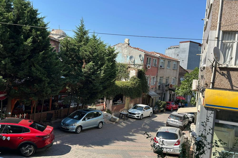 FATİH CİBALİ KARAK. BALATA YAKIN ASMA KATLI SATILIK FIRSAT DÜK