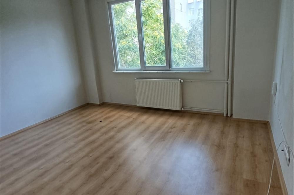FAHRETTİN KERİM GÖKAY CADDESİ ÜZERİ 3+1 KİRALIK