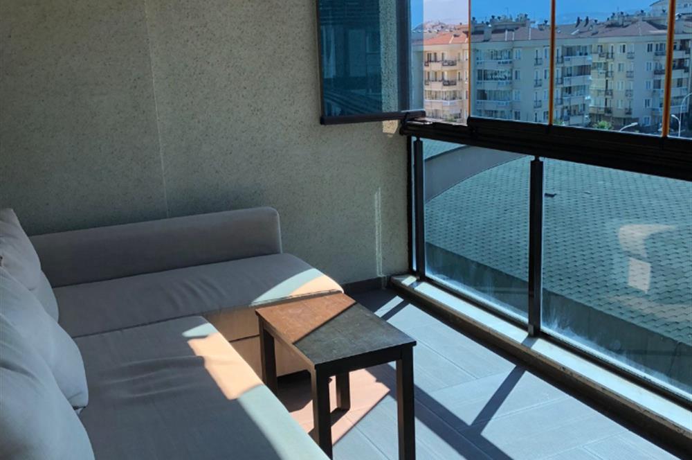 Güleç Teras’ta Yüzme Havuzlu  Eşyalı 1+1 Daire