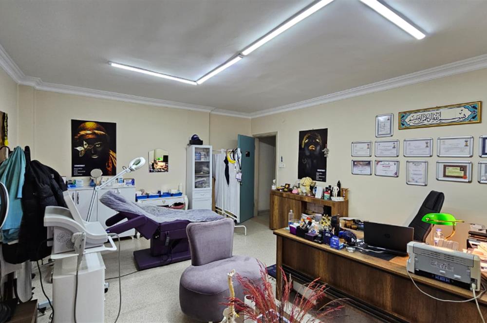 ŞİŞLİ HALASKARGAZİ CADDESİ ÜZERİNDE SATILIK ÇİFT CEPHE 4+1 DAİRE