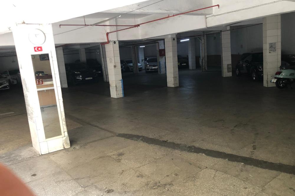 BEYOĞLU TAKSİM'de SATILIK KAPALI OTOPARK 