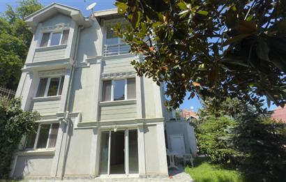 Bizim Vadi Sitesi'nde Şömineli, Teraslı 5+2 Kiralık Villa