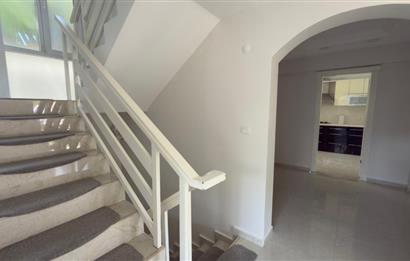 Bizim Vadi Sitesi'nde Şömineli, Teraslı 5+2 Kiralık Villa