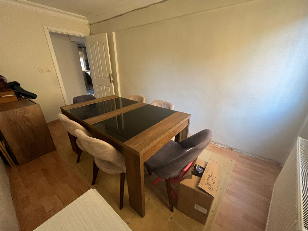 Eyüpsultan Esentepe Mah. Cadde Üstü Satılık2+1 Daire